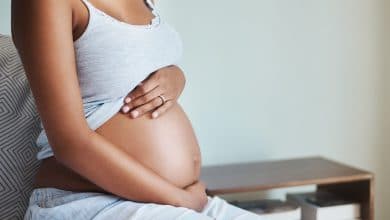 فاق صاعقه در بارداری چیست؟ به علاوه، علل و درمان
